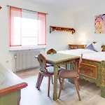 Weisses Roessl Pensión 3*